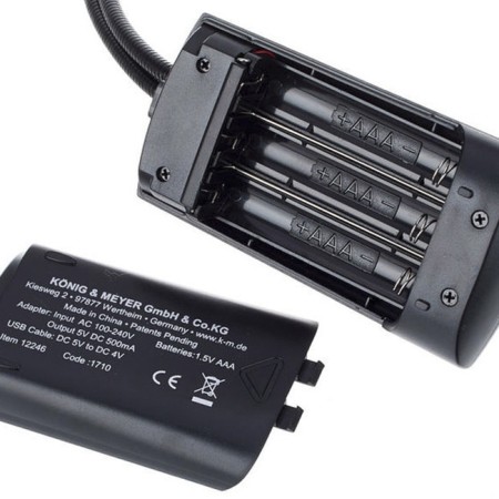 candeeiro de leitura modelo k&m modelo 12243 / https://www.sanganxa.com/pt/