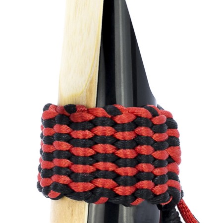 Braçadeira para clarinete Bambú Braçadeira para clarinete feita à mão, vermelha e preta - Sanganxa.com
