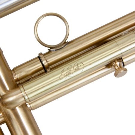 Trompete Provence por InstruVents em Bb - sanganxa.com