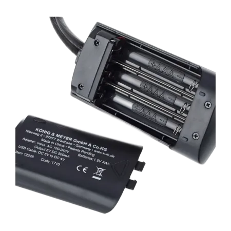 candeeiro de leitura modelo k&m modelo 12243 / https://www.sanganxa.com/pt/
